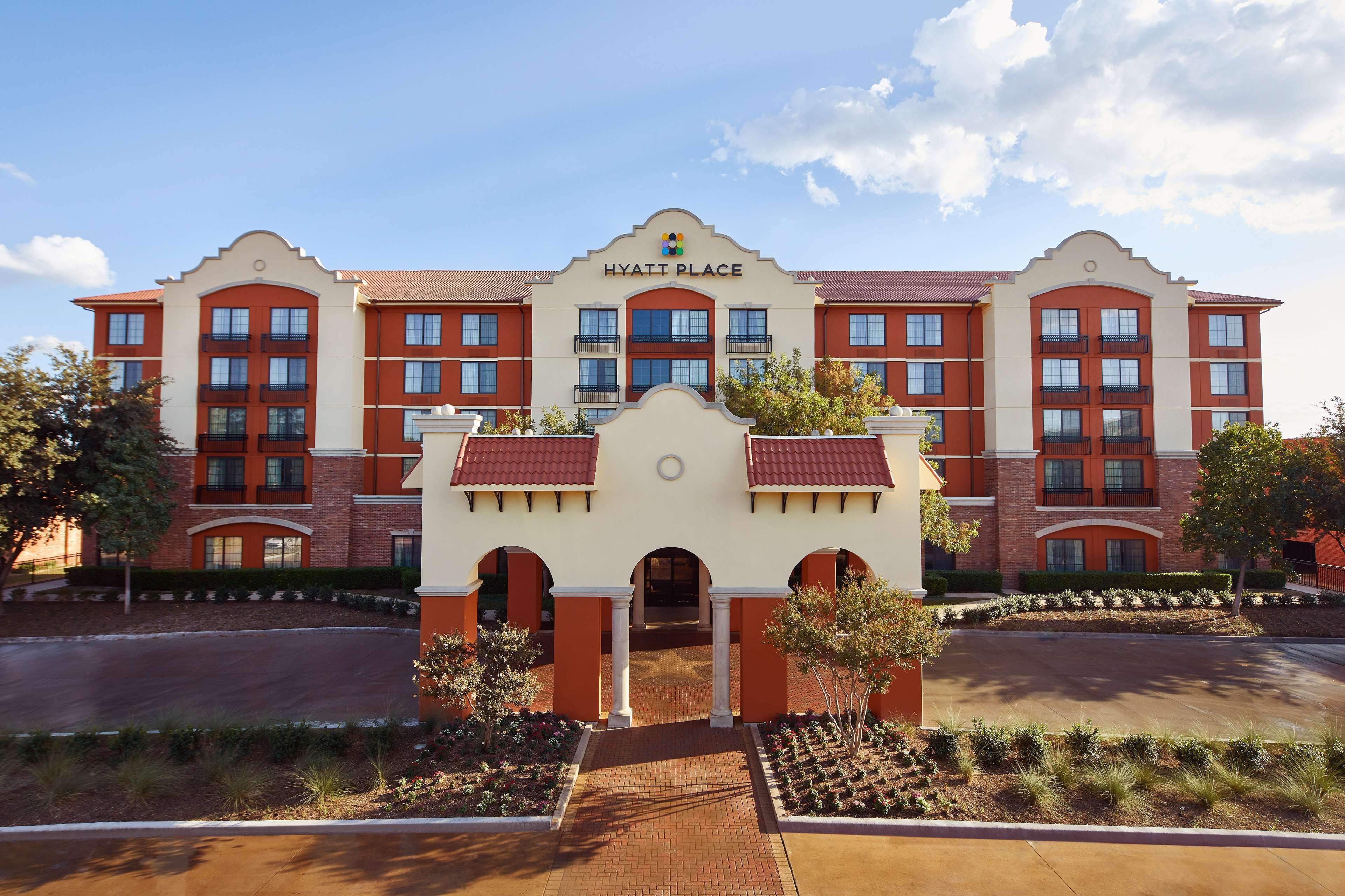 Hyatt Place Fort Worth Stockyard Hotel Exterior photo